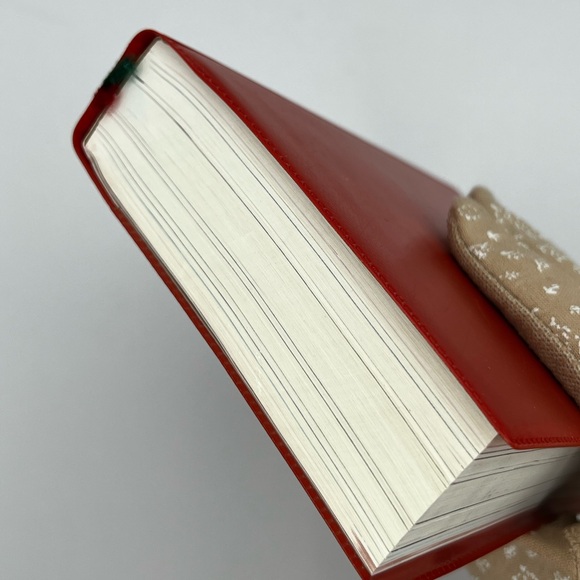 Saint Joseph Sunday Missal Red and Gold - Picture 7 of 14